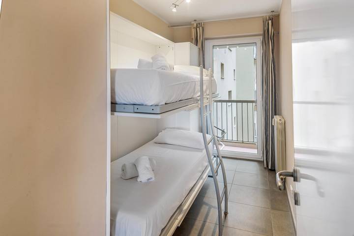 Gîte pour 6 personnes, avec terrasse et vue sur l’océan, adapté aux familles dans Port de Menton Garavan - 4
