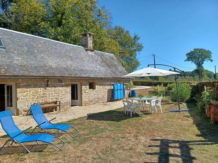 Location de vacances pour 4 personnes, avec jardin et vue, animaux acceptés dans Le Lonzac - 2