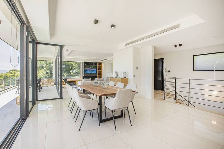 Apartamento vacacional entero, Luxurious 4-bedroom villa with private pool in Le Cannet, Costa mediterránea (Francia)