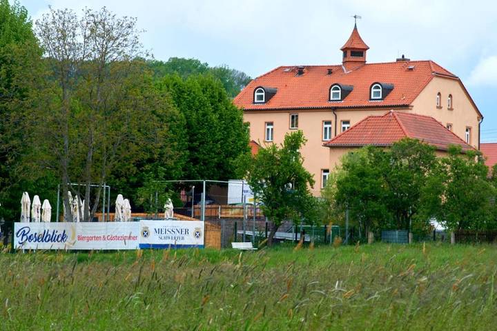 Ferienhaus für 2 Personen, mit Terrasse und Garten sowie Ausblick in Coswig - 3
