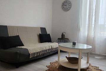 Gîte pour 5 personnes dans la Tamarissière