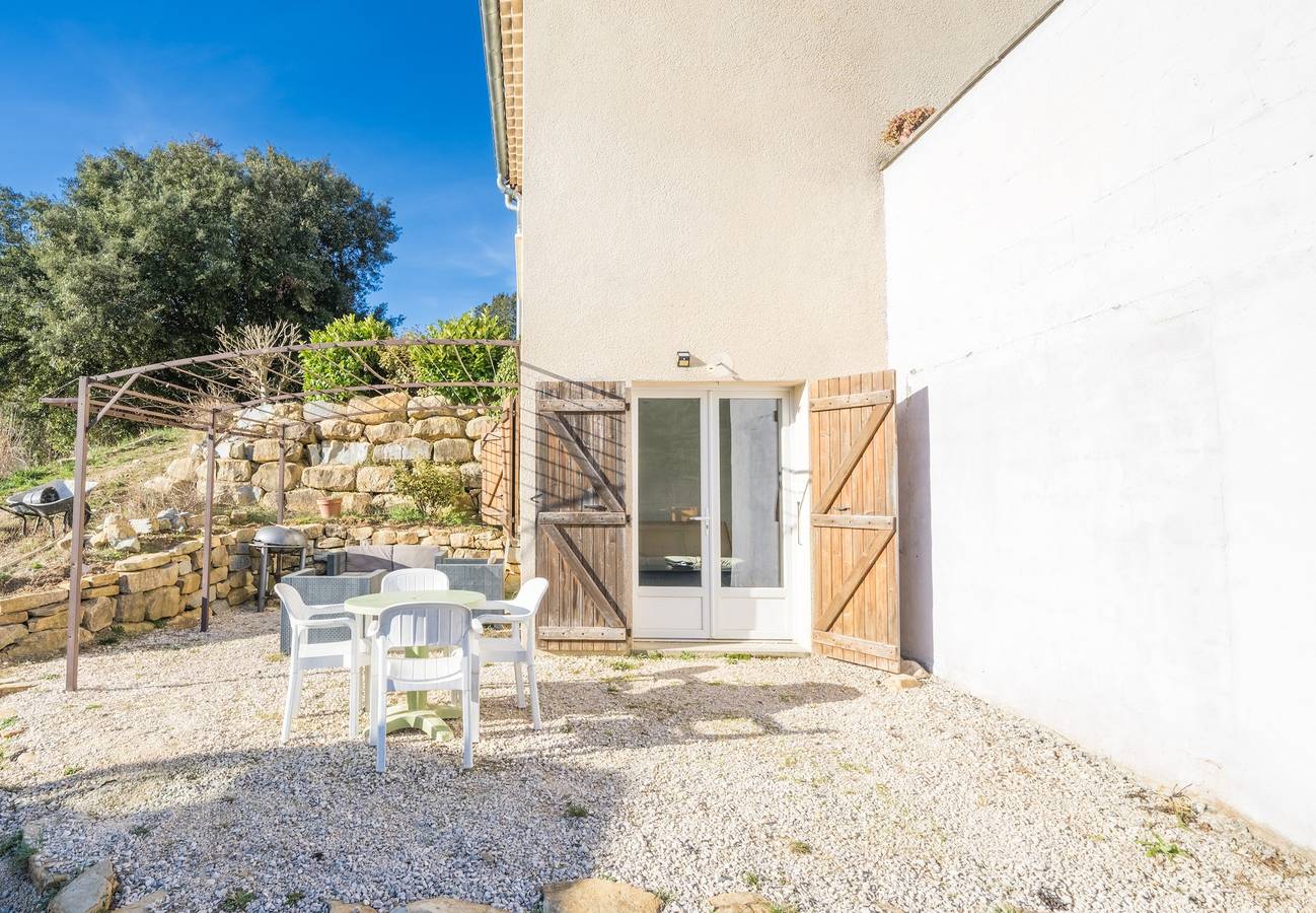 Appartement entier, La Parenthèse de l'Ibie - Proche des Monts d'Ardèche in Villeneuve-de-Berg, Ardèche