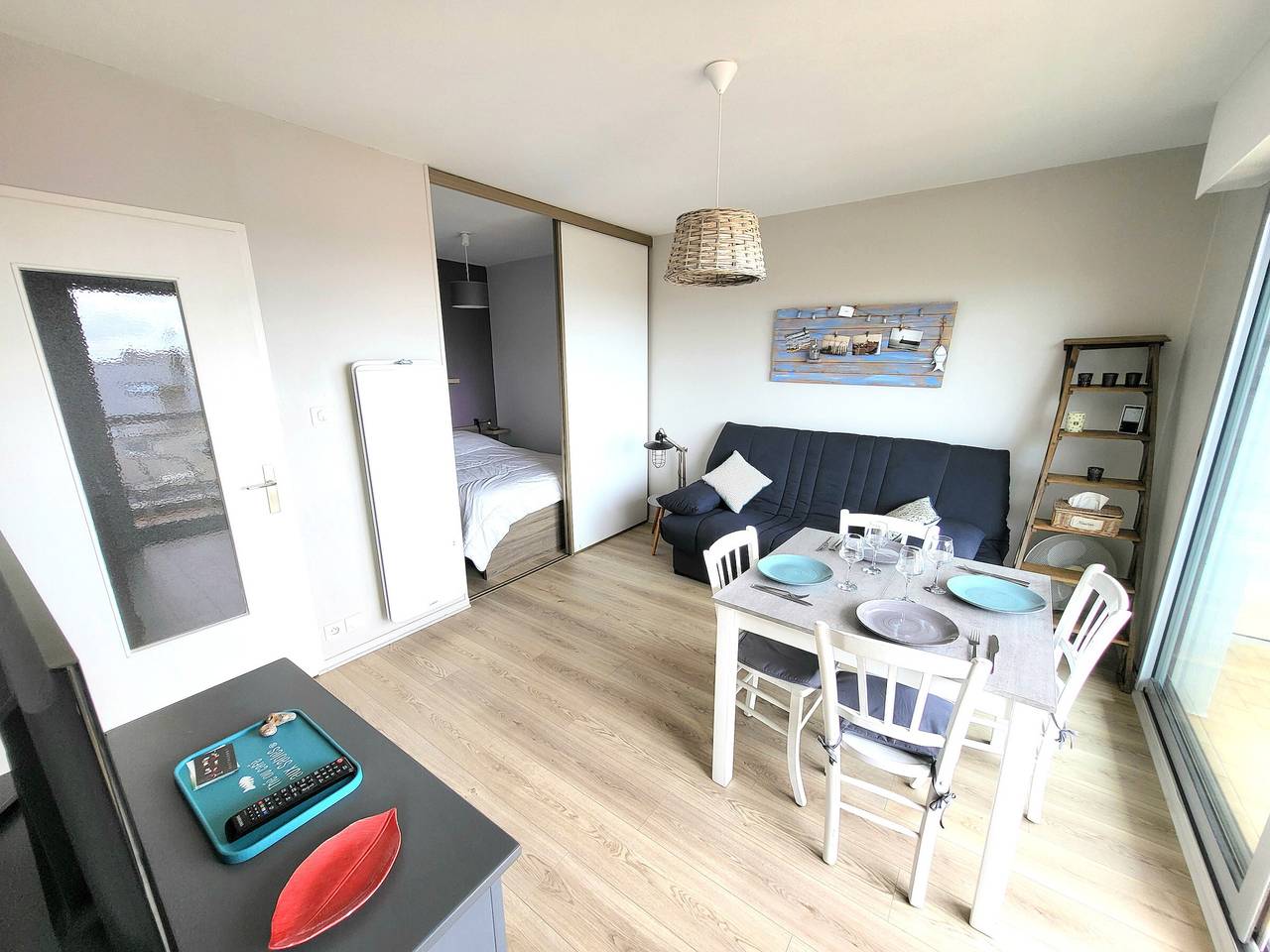 Apartamento entero, Estudio Reformado, Cerca de la Playa y Comercios in Les Sables-d'Olonne, Vandea