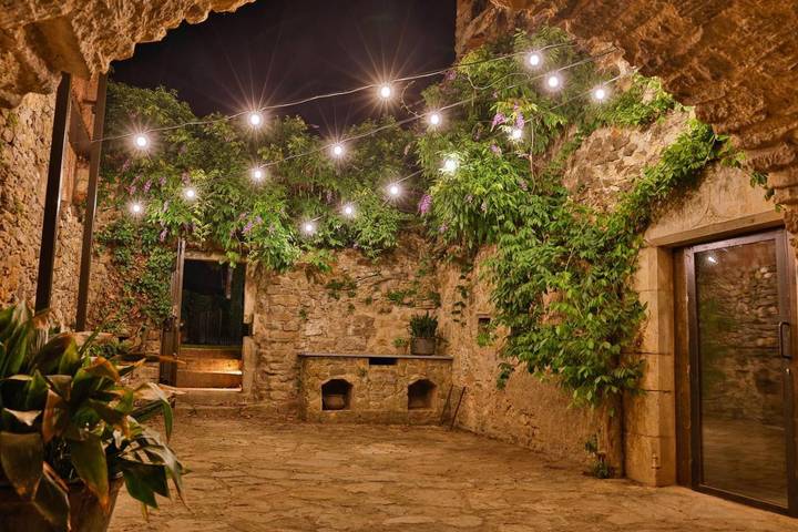 Casa rural para 2 personas, con Terraza además de Jardín y Piscina en San Martivell