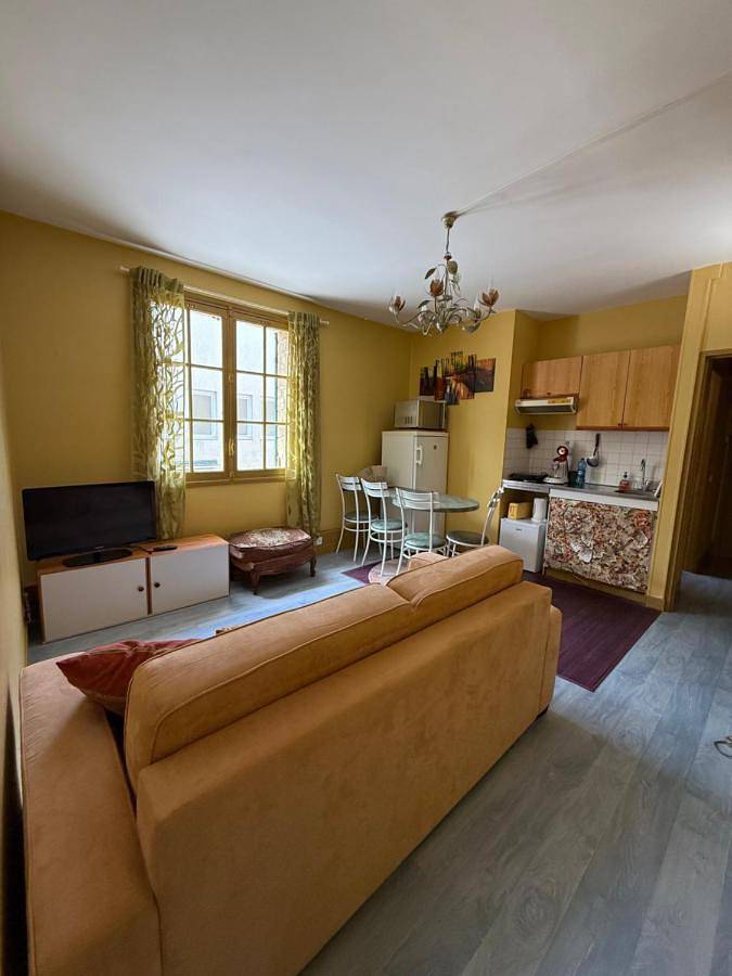 Apartamento de vacaciones para 4 personas, con vistas y jardín, Se admiten mascotas - 1