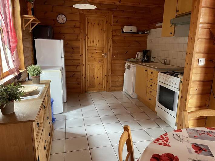 Gîte pour 6 personnes, avec jardin ainsi que sauna et terrasse, animaux acceptés à Chaux-des-Crotenay - 3