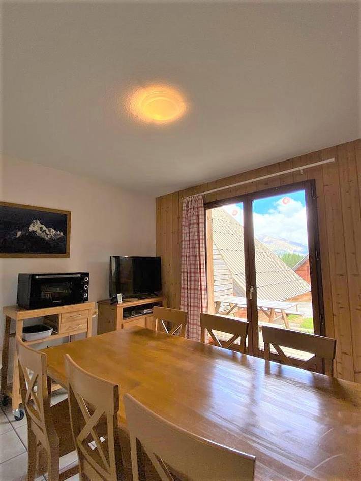Chalet für 7 Personen, mit Ausblick und Sauna sowie Terrasse - 1