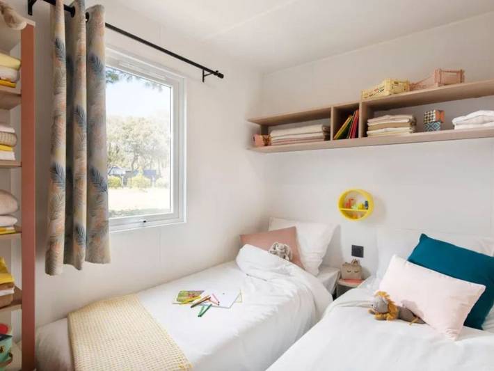 Mobil home pour 8 personnes, avec terrasse et piscine, animaux acceptés à Visan - 4