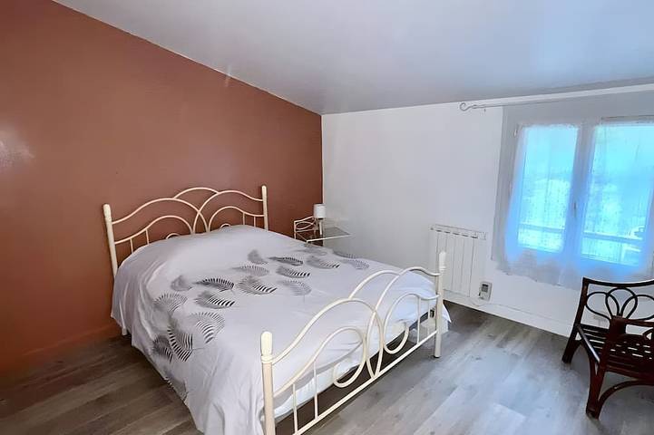 Location de vacances pour 6 personnes, avec piscine et jardin à Dauphin (homonymie) - 3