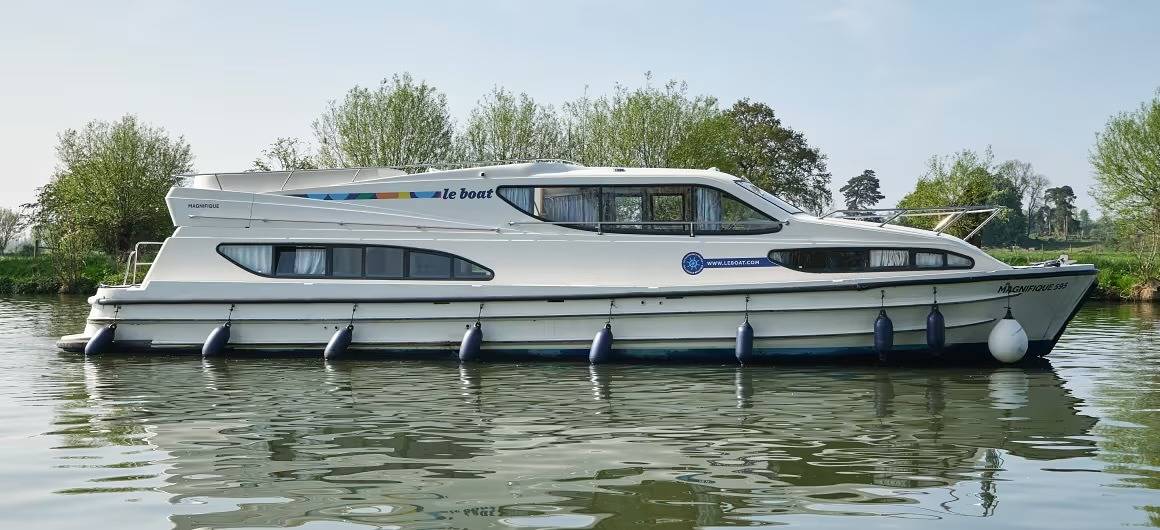 Magnifique – Hausboot ohne Führerschein in Amsterdam (Vinkeveen) in Vinkeveen, Groene Hart