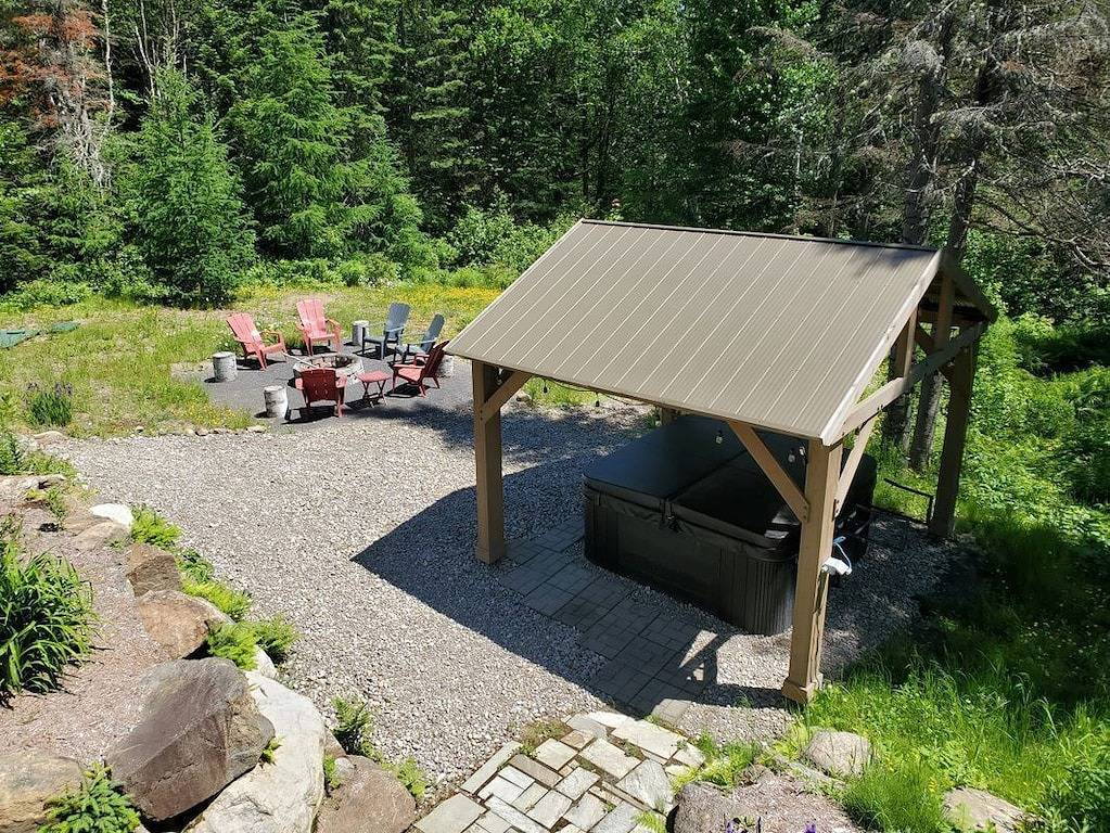 Rustic chic chalet in the forest in Le Massif