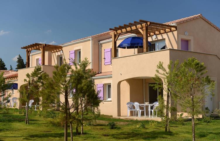 Gîte pour 4 personnes, avec sauna ainsi que piscine et terrasse, adapté aux familles à Paradou - 2