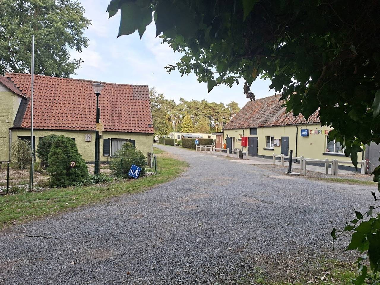 Cómoda caravana en entorno natural in Lembeke, Kaprijke