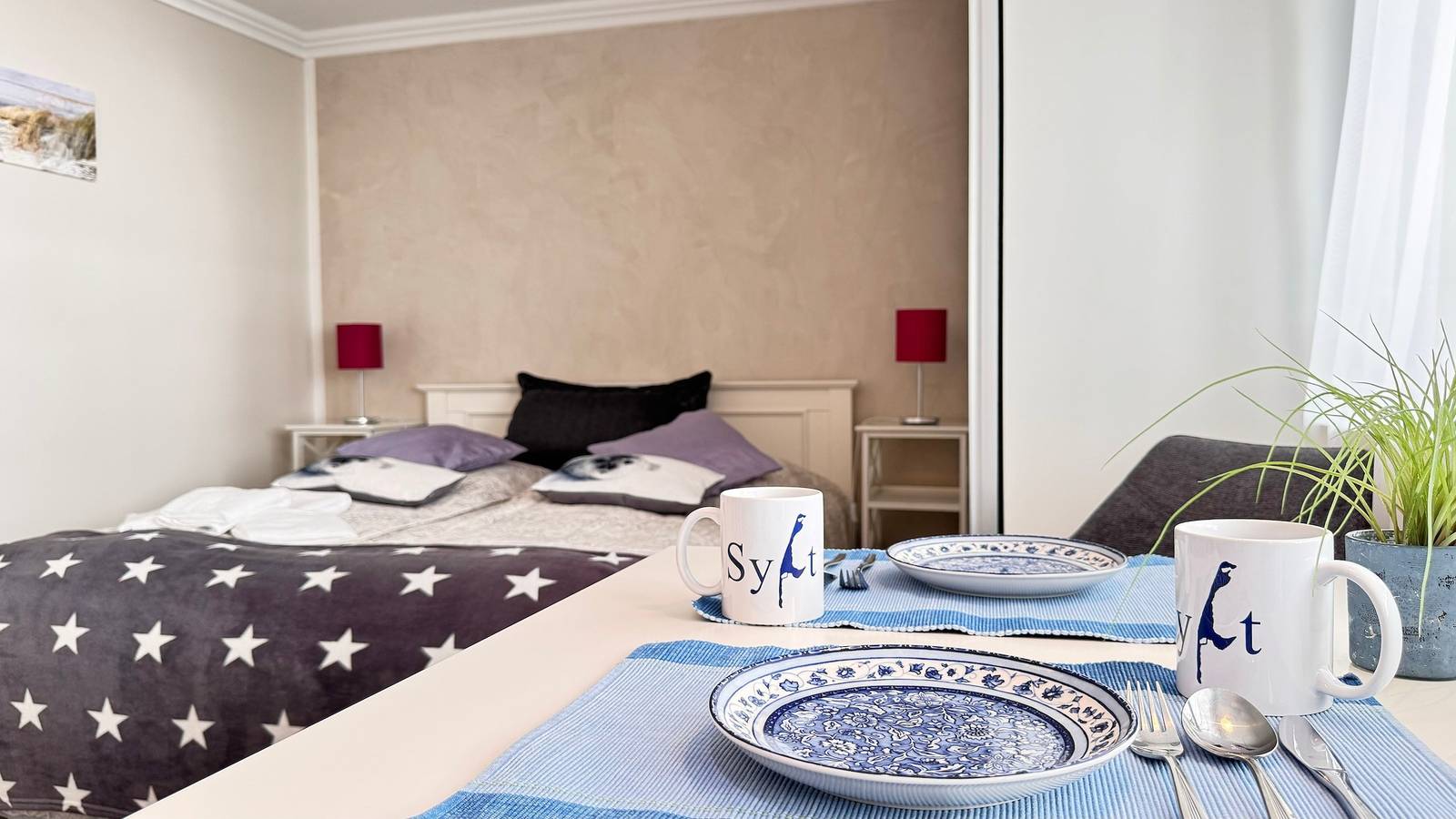 Ganze Ferienwohnung, 105, sehr Strandnah, im Herzen Westerlands, Westbalkon, 1 Zi. in Westerland, Sylt (Gemeinde)