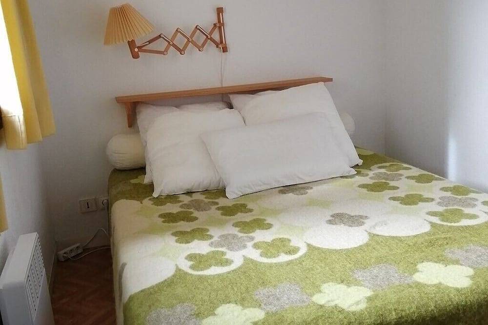 131 - Maison cosy à Hourtin Port, résidence le Génois 2 pour 4 à 5 personnes in Hourtin, Parc naturel régional du Médoc