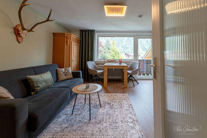 Ferienwohnung für 2 Personen, mit Balkon in Geigenbaumuseum Mittenwald