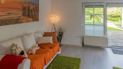 Ferienwohnung für 5 Personen, mit Terrasse und Garten, kinderfreundlich in Sande