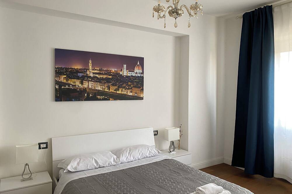 Appartamento intero, Smn Family Apartments - In front of Smn Station up to 10 guests in Firenze Centro storico, Firenze
