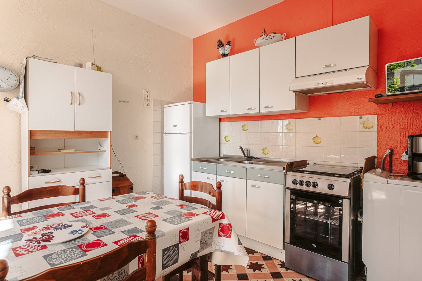 Casa de Vacaciones Tranquila con Patio Privado – Cerca de Playas y Tiendas en Saint-Trojan in Saint-Trojan-les-Bains, Côte de Beauté