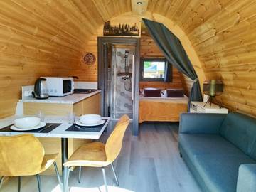 Cottage pour 2 personnes, avec terrasse et jardin ainsi que jacuzzi et sauna à Avranches