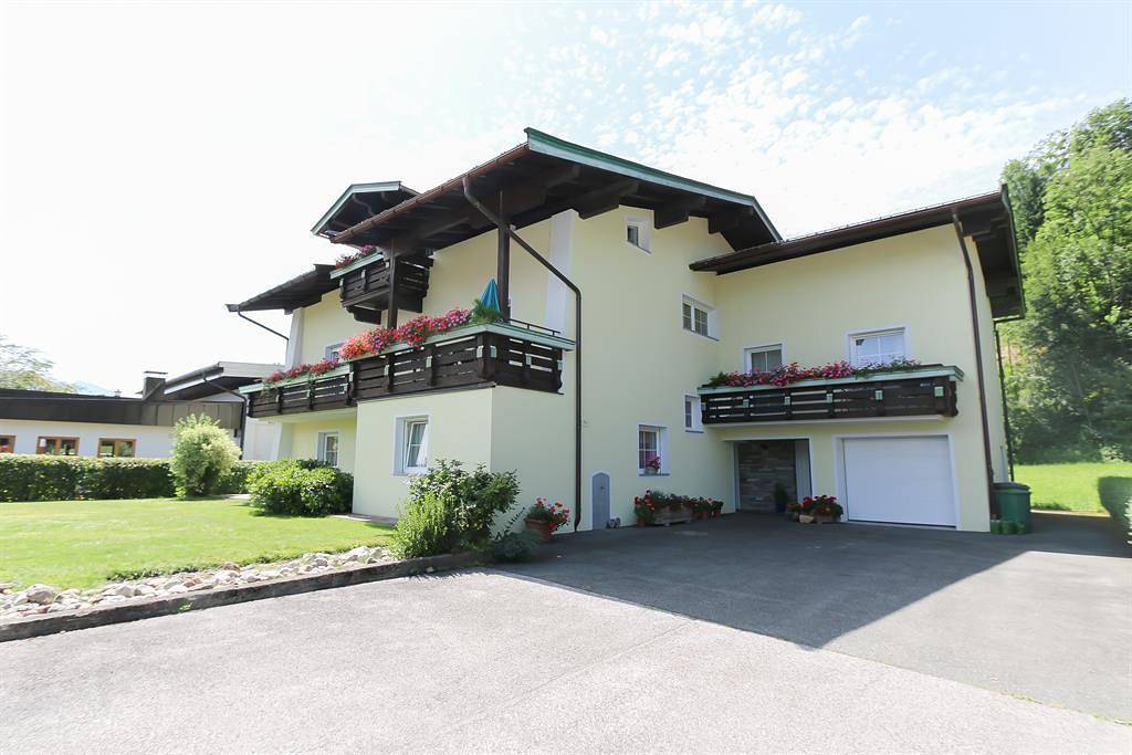 Ganze Ferienwohnung, Haus Tyrolia - Doris Hirzinger in Kössen, Kaiserwinkl