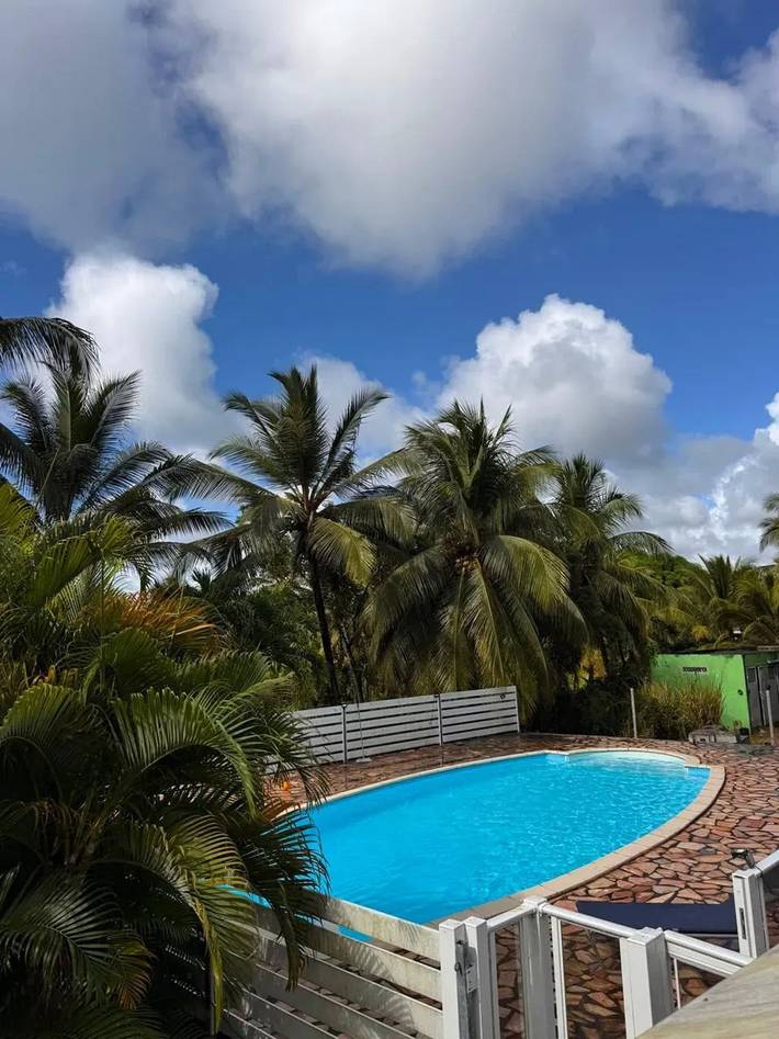 Casa de vacaciones para 4 personas, con balcón/terraza además de terraza y piscina - 1