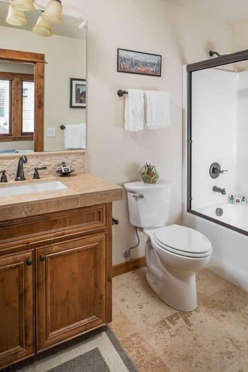 Ferienhaus für 10 Personen, mit Pool und Whirlpool sowie Garten - 1