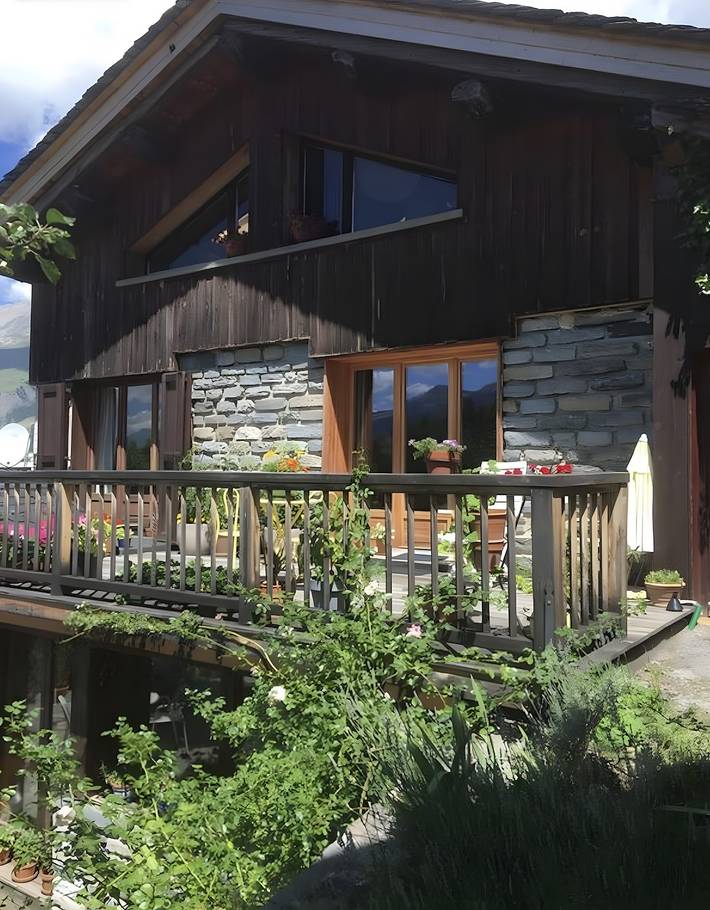 Chalet pour 4 personnes, avec balcon, adapté aux familles à Bourg-Saint-Maurice
