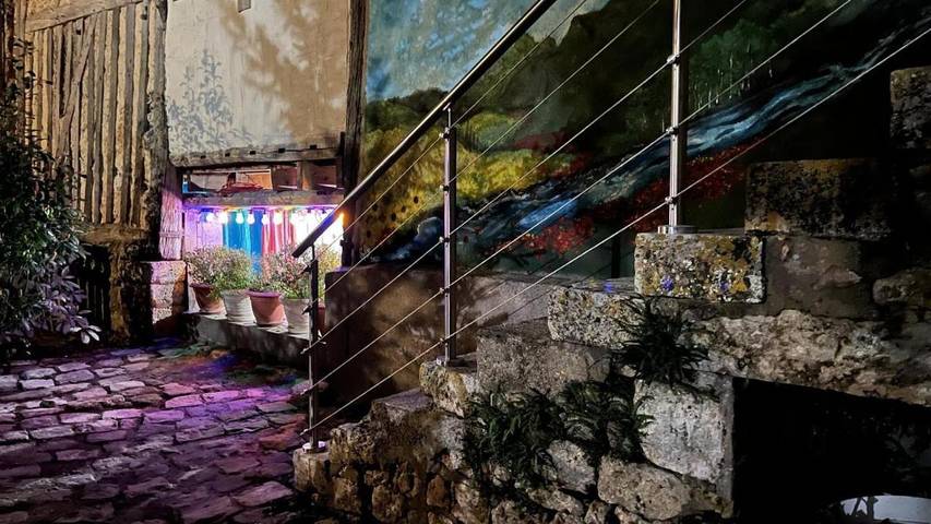 Location de vacances pour 15 personnes, avec terrasse ainsi que jardin et jacuzzi à Beaune-la-Rolande - 3