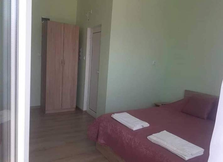Maison d’hôte pour 3 personnes, avec Terrasse ainsi que Jardin et Vue à Velingrad