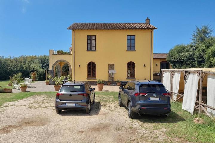 B&b per 4 persone, con panorama e giardino nonché piscina, con animali domestici in Ronciglione