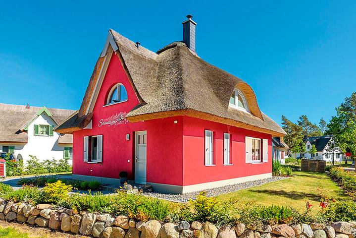 Ferienhaus für 4 Personen, mit Terrasse und Garten sowie Sauna in Glowe - 3