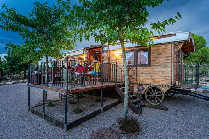 Casa rural para 4 personas, con jardín además de vistas y terraza en Baix Maestrat - 3