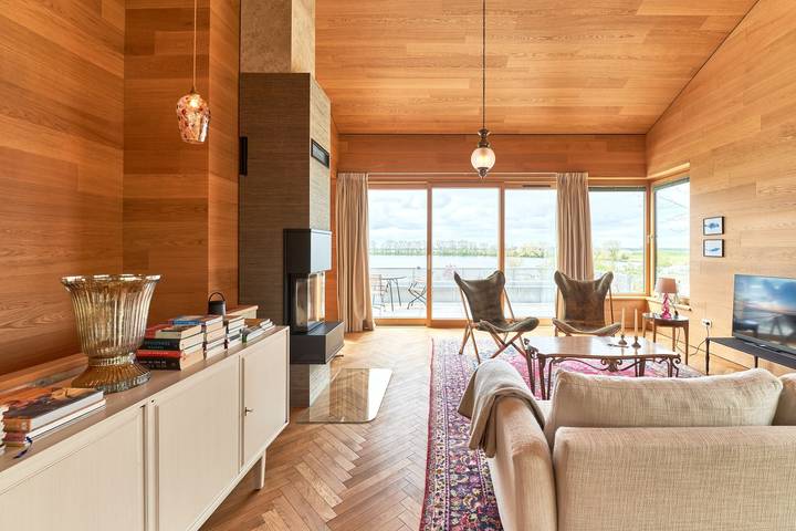 Ferienwohnung für 2 Personen, mit Ausblick und Garten sowie Balkon in Süderstapel
