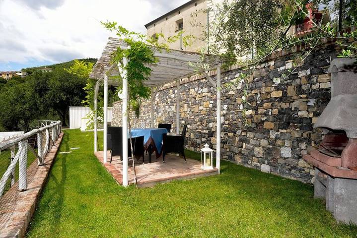 Cottage für 4 Personen mit Pool in Diano San Pietro, Riviera di Ponente
