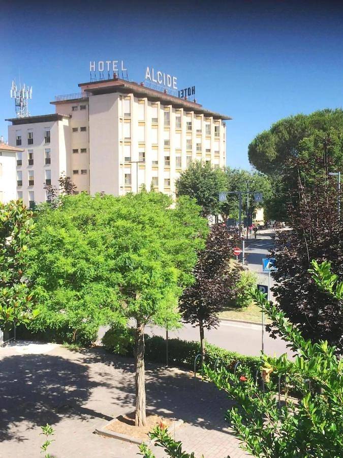 Hotel Ristorante Alcide in Poggibonsi, Siena Provinz
