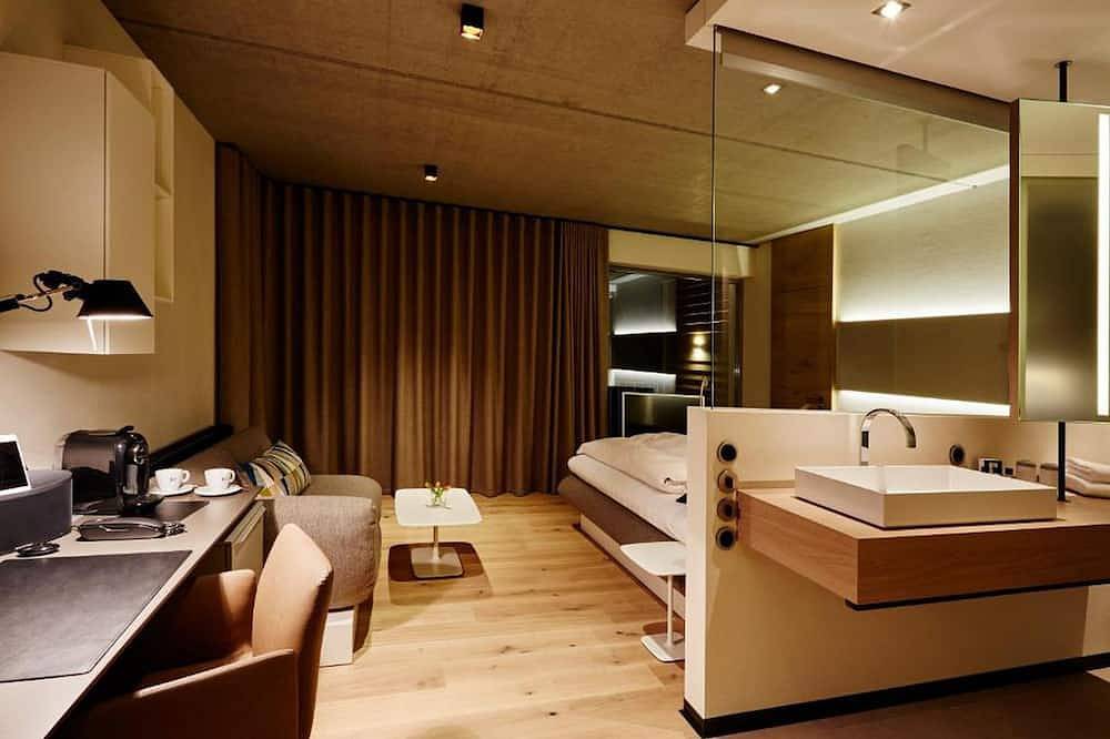 Ganze Wohnung, Junior Loft in elegantem Design mit großem Balkon in Langscheid (Sorpesee), Sundern