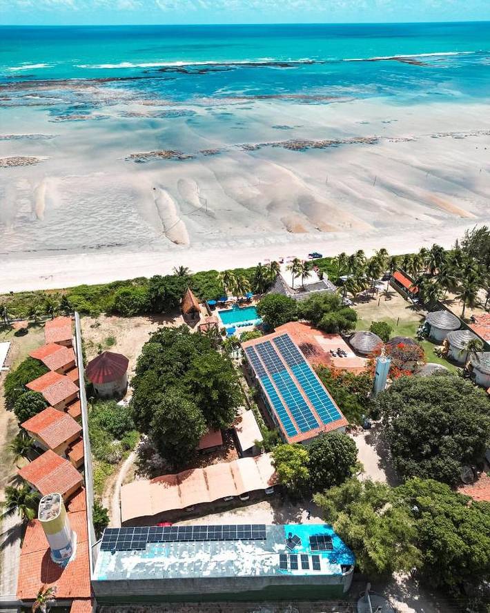Pousadas para 4 pessoas, com piscina infantil e piscina e ainda jardim em Ponta do Mangue