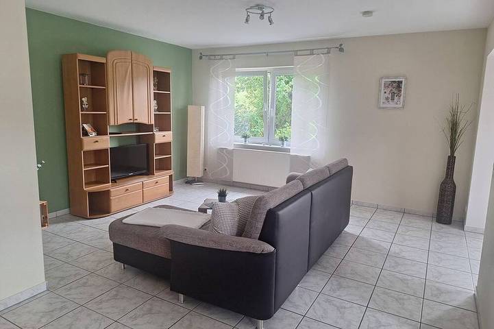 Ganze Wohnung, Ferienwohnung Familie Weyers - 2-Bett-Ferienwohnung in Ulmen, Cochem-Zell