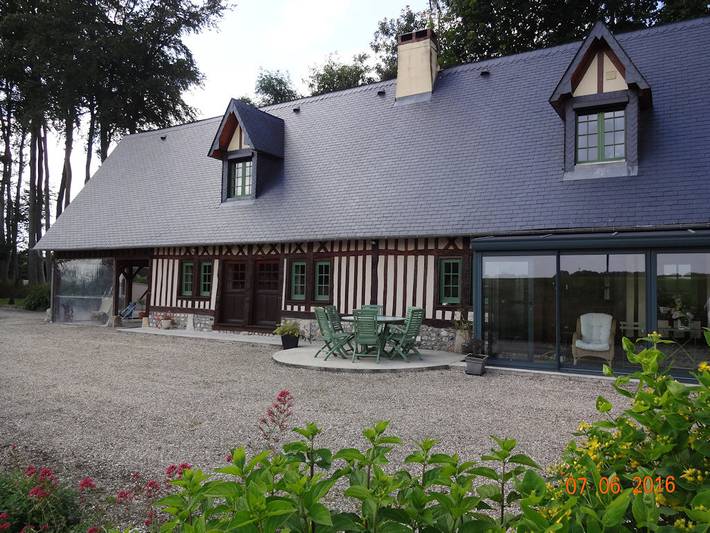 Gîte pour 6 personnes, avec jardin à Bernières (homonymie)