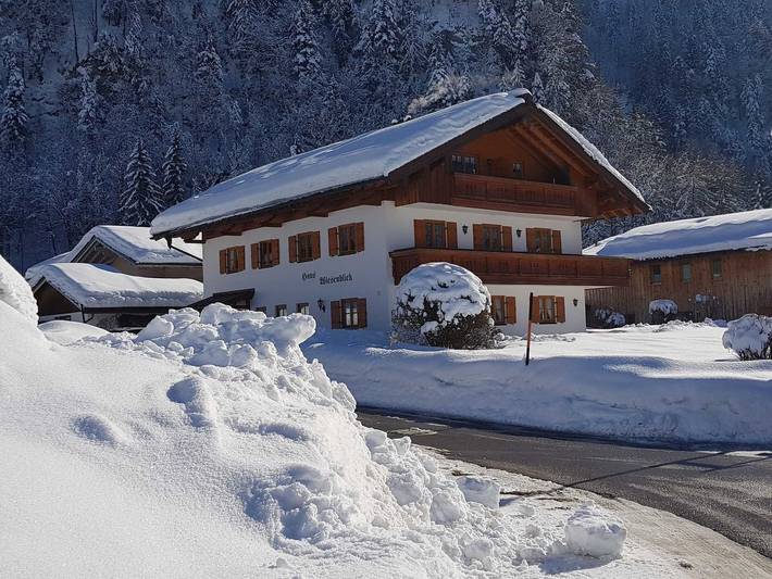 Ferienwohnung für 3 Personen, mit Garten und Balkon in Unterwössen - 2
