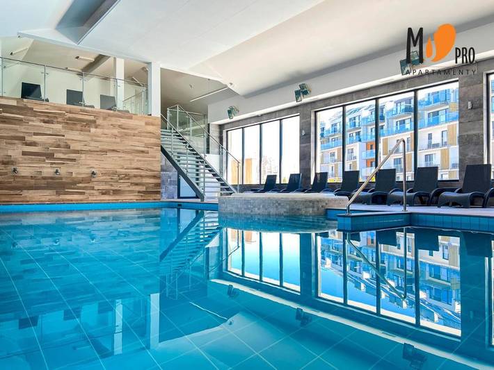 Ferienwohnung für 8 Personen, mit Balkon und Terrasse sowie Whirlpool und Garten in Kolberg