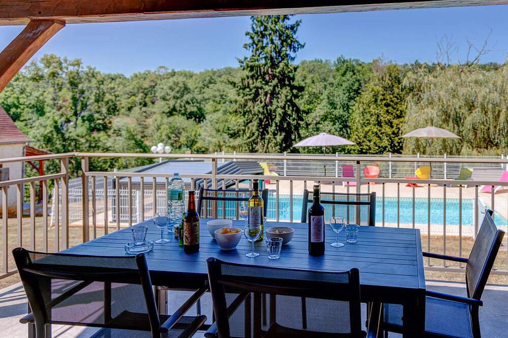 Ferienhaus für 4 Personen, große Terrasse und Garten in Gourdon, Lot