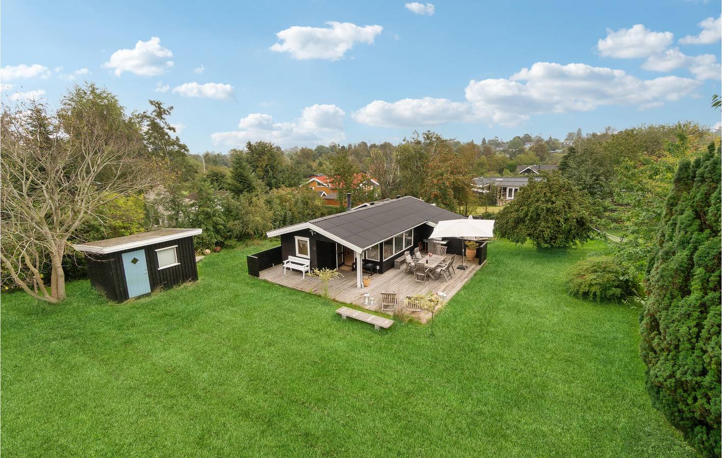 Vacation house for 6 people with yard in Vellerup, Skibby