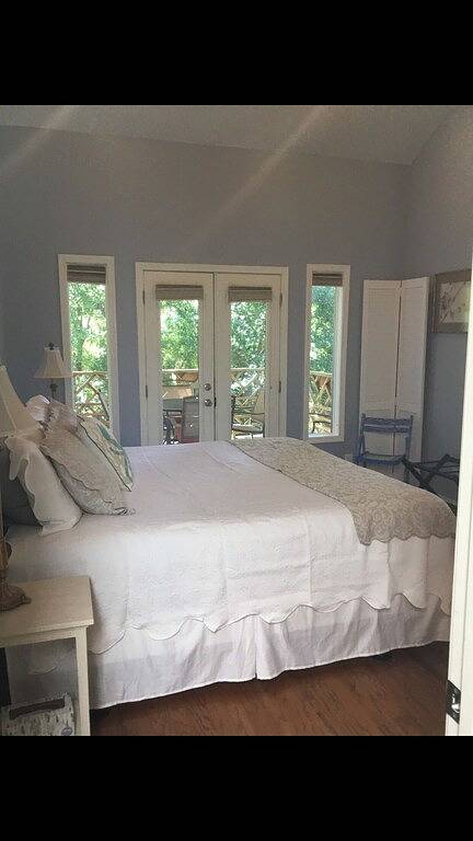 Großes Haus Schritte vom Seeufer! in Mandeville, Lake Pontchartrain