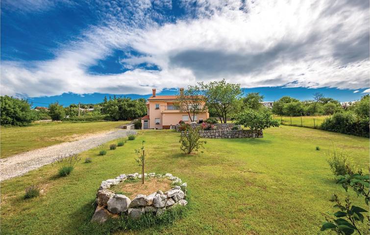 Ferienwohnung für 2 Personen, mit Terrasse und Garten