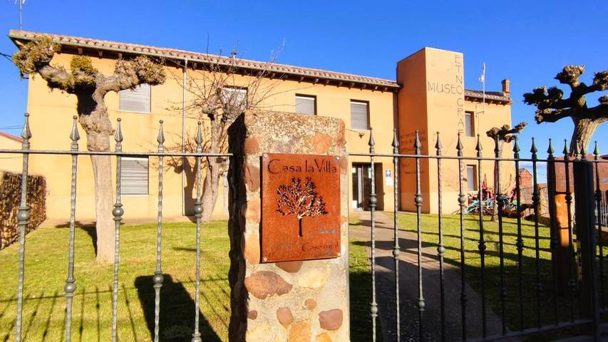 Casa rural para 6 personas, con Terraza además de Jardín y Vistas en Vegas del Condado