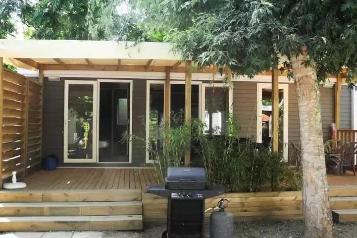 Mobil home pour 4 personnes à Le Buisson-de-Cadouin
