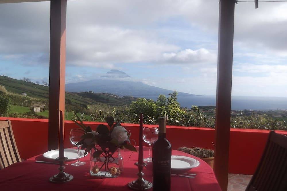Casa vacanza a Faial a partire da 131€ a notte
