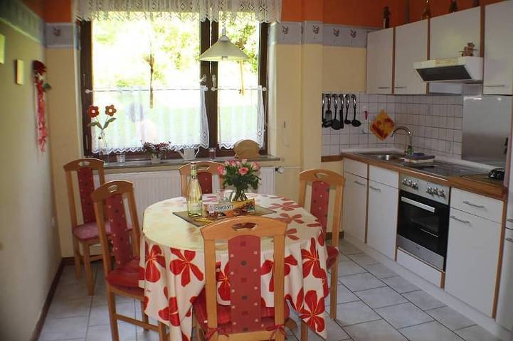 Ferienwohnung für 4 Personen, mit Garten